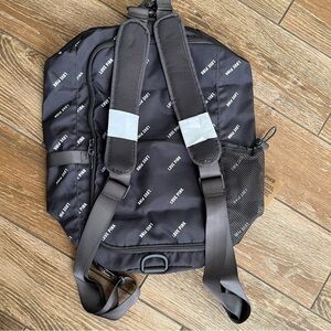 Victoria’s Secret PINK Convertible Canvas Duffel Bag NWT